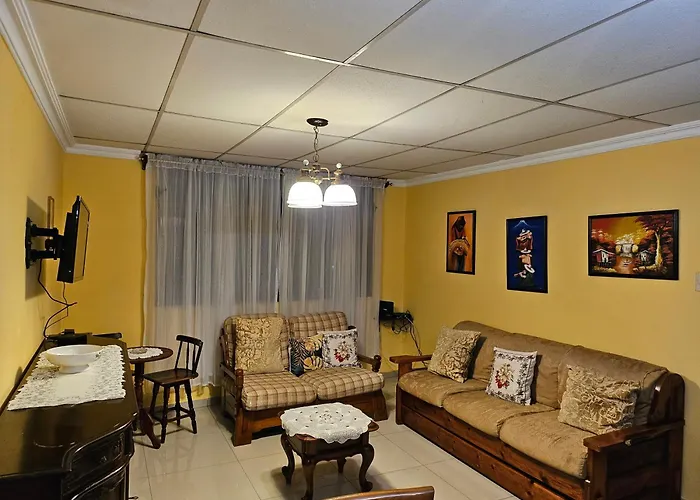 Apartaments Malecon 2000